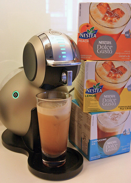 Dolce Gusto Melody coffee and tea machine