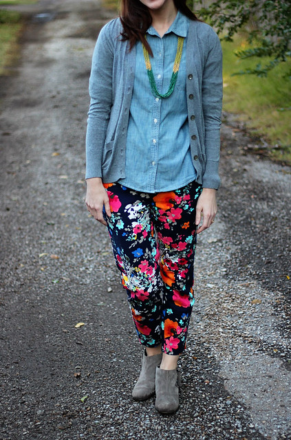 floral-pants-chambray-with-cardigan-4