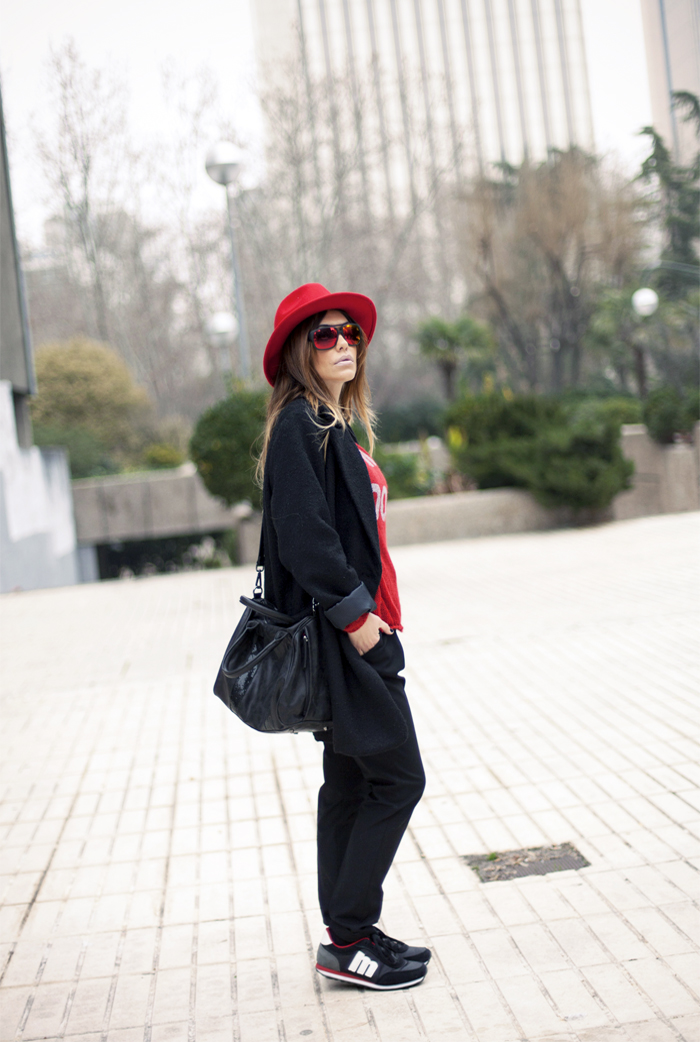 street style barbara crespo i am cool red sweater the corner shop fashion blogger outfit