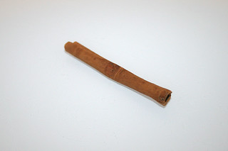 09 - Zutat Zimtstange / Ingredient cinnamon stick