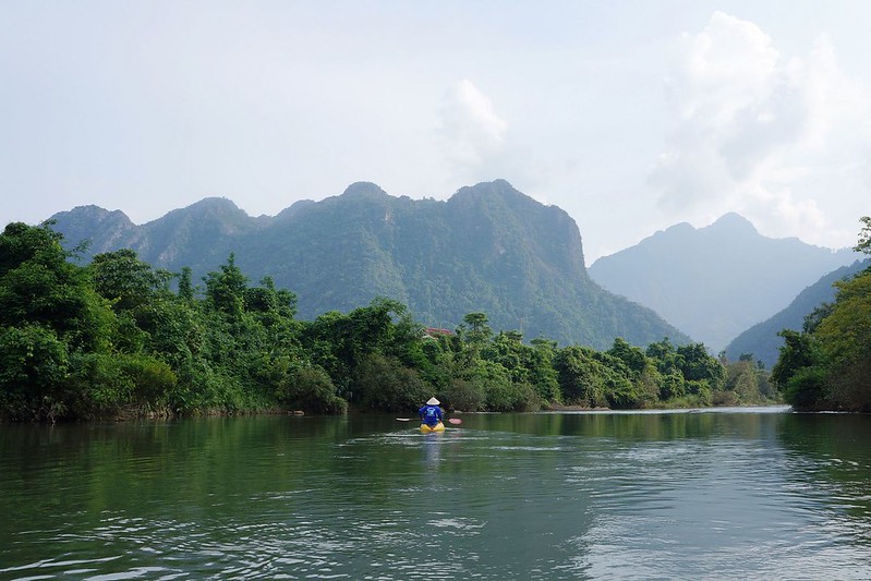 寮國旺陽Vang Vieng Kayaking & Tubing