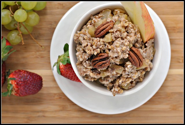 Baked Steel Cut Oatmeal with Apples and Cinnamon 2