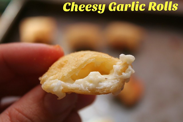 Cheesy Garlic: New Flavor Pizza Rolls by Tostino's