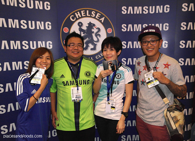 chelsea with team samsung malaysia