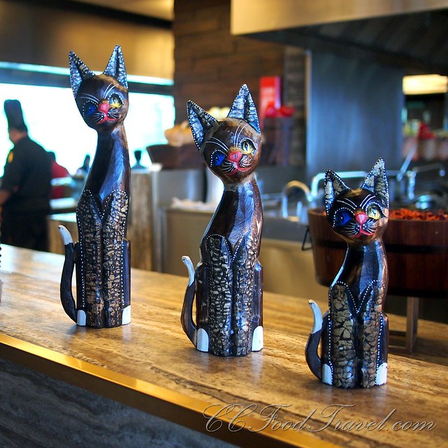 Cat sculptures