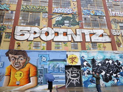 5 Pointz - before & after
