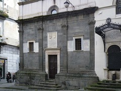 Napoli - Via Tribunali - Cappella Pontano