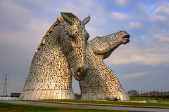 THE KELPIES (THE HELIX)