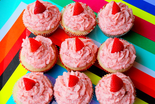 Slow-Roasted Strawberry Cupcakes