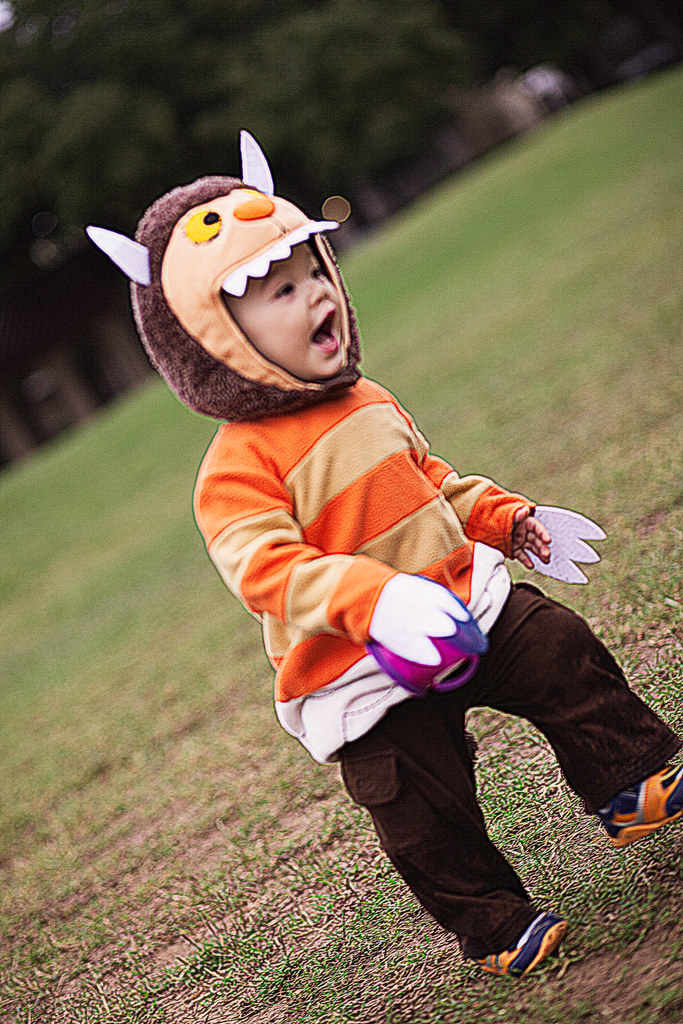 cute & little blog | halloween 2013 | dylan 16 months | where the wild things are monster costume