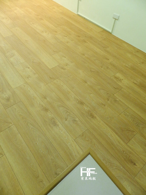 Kronoswiss瑞士超耐磨木地板 采光淺橡 3033  木地板施工 木地板品牌 裝璜木地板 台北木地板 桃園木地板 新竹木地板 木地板推薦 (9)