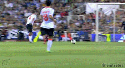 9645977661 cdfa58f6d1 o GIF: Lionel Messi doubles his tally for 2 0