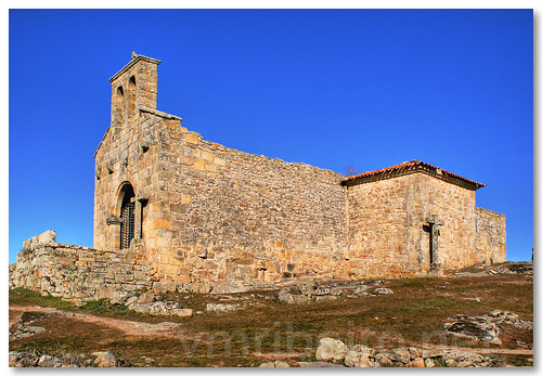 Igreja de Santa Maria do Castelo by VRfoto