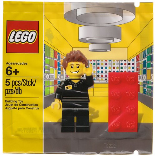 LEGO Store Employee (5001622)