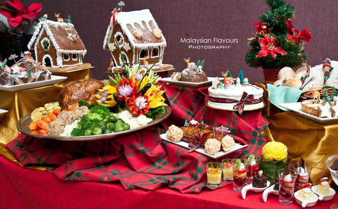 christmas-celebration-seasons-cafe