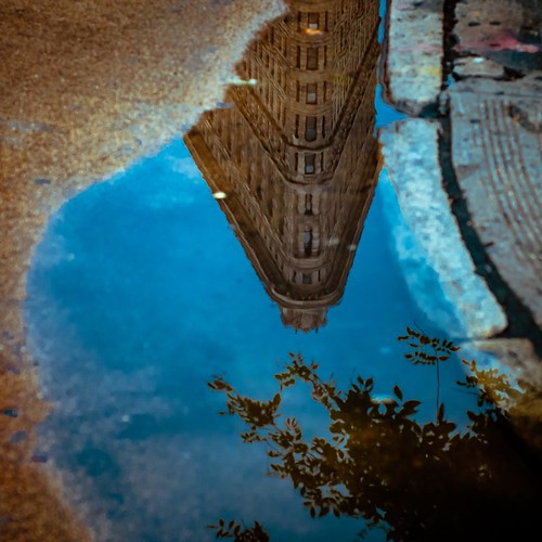 below the surface by ifotog, Queen of Manhattan Street Photography