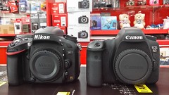 2013-12 Nikon D610 vs Canon 6D
