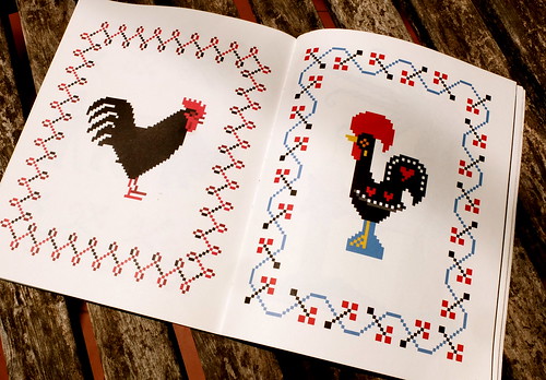 Roosters' patterns