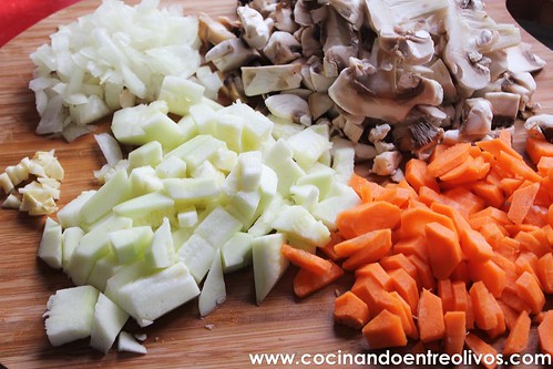 Macarrones integrales con verduras www.cocinandoentreolivos (1)
