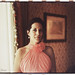 Bride's sister in hotel room - Edward Olive fotografo de bodas para novias buscando fotos clasicas y elegantes