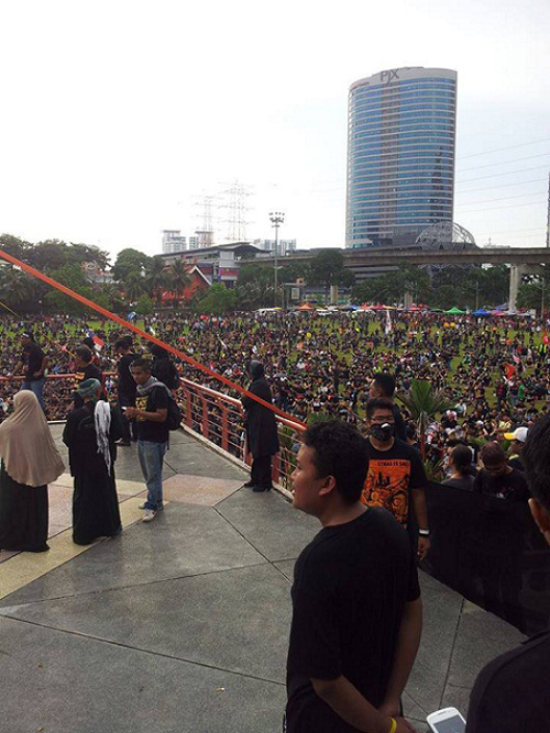 8835748270 bb82207ef7 o Gambar dan Video Perhimpunan Blackout 505 di Petaling Jaya 25 Mei 2013