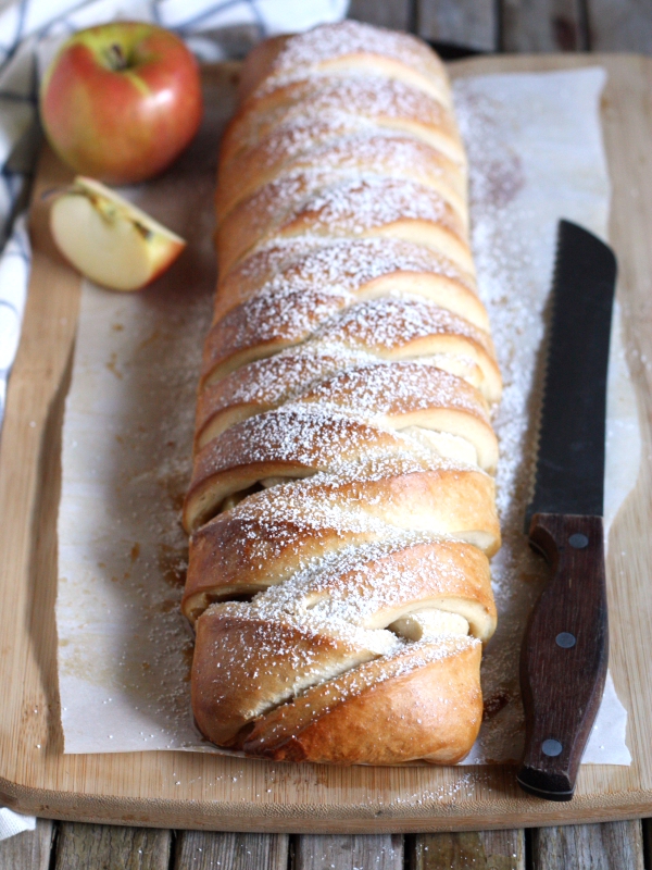 Caramel Apple Braided Loaf Recipe // completelydelicious.com