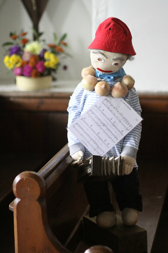 "La Vie en rose" Scarecrow, St Mary's, Higham, Kent