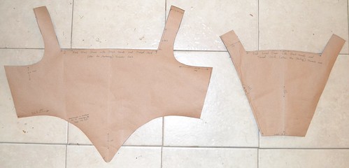 Bodice pattern after mods, 16th century kirtle on MorganDonner.com