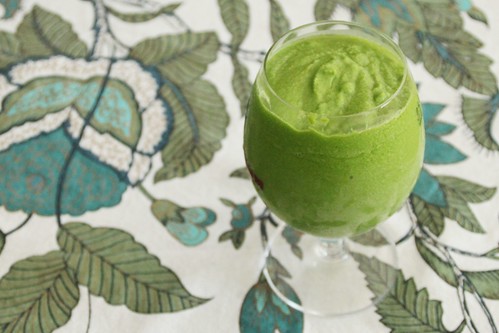Post image for Super Hydrating Green Smoothie