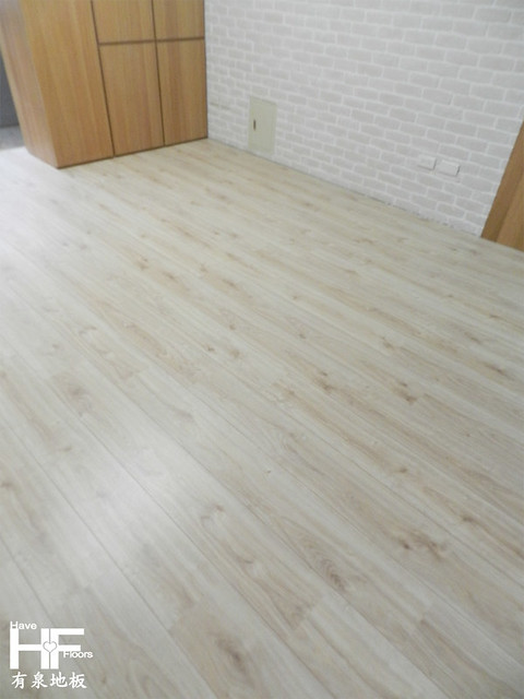 Egger超耐磨木地板  波茨坦橡木 木地板施工 木地板品牌 裝璜木地板 台北木地板 桃園木地板 新竹木地板 木地板推薦 (6)