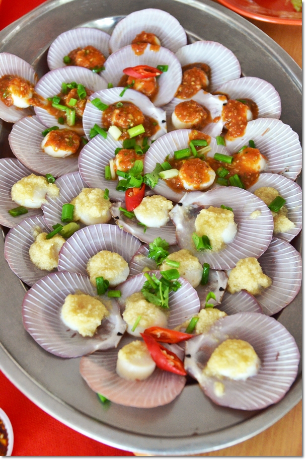 Steamed Scallops Duo Style