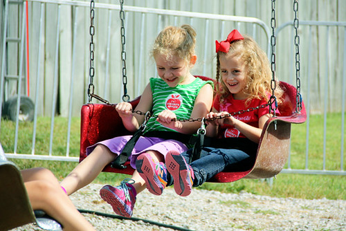 Rides_Swing-with-friend