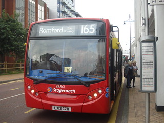 Stagecoach 36561 on Route 165, Romford