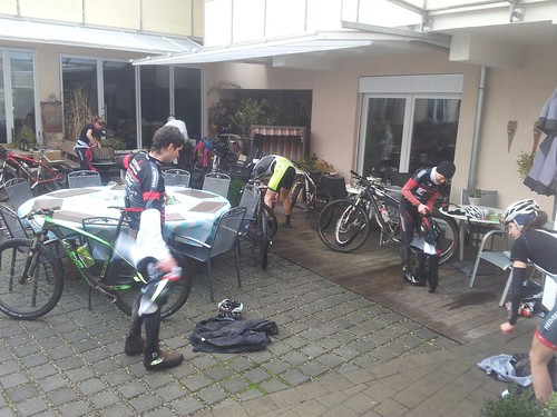 Sehr gut Trainingsbedingungen stehen den RACING STUDENTS im Kippenheimer Hotel Burger´s zur Verfügung_Foto Emrich