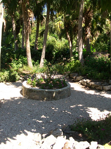 Bermuda Arboretum. The park is managed by the Department of Agriculture and offers one of the most comprehensive natural habitats of endemic plants in Bermuda.