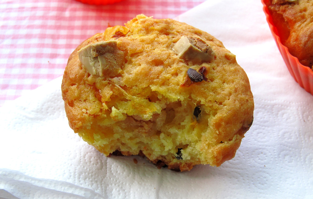 Muffin de maracujá e chocolate branco