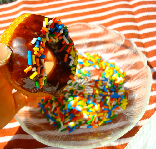 Biscuit doughnuts
