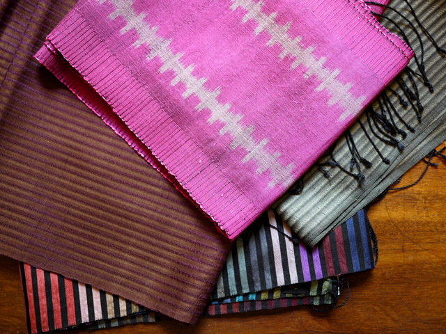 4 carol cassidy fair trade hand womven scarves