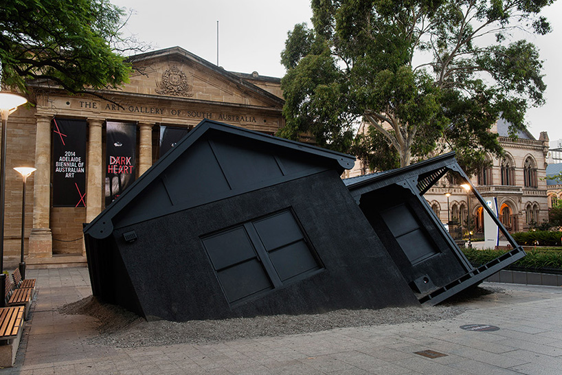 ian-strange-drops-a-house-from-the-sky-for-landed-designboom-11