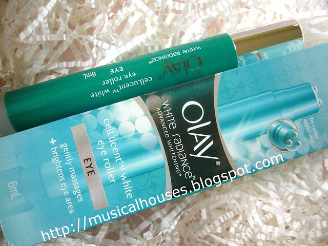 vanity trove august 2 olay radiance roller