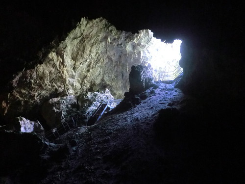 Cave 10