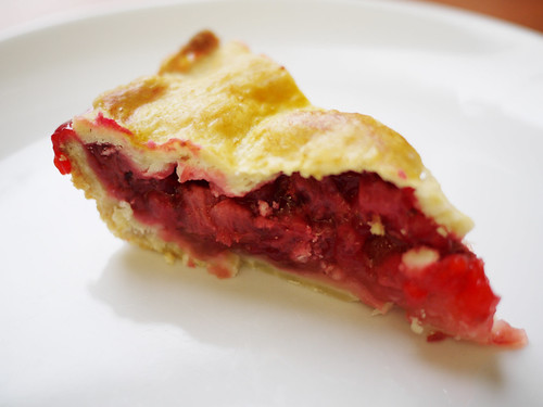 06-18 strawberry rhubarb pie