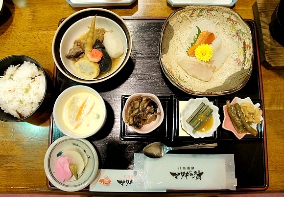 日本溫泉美食10