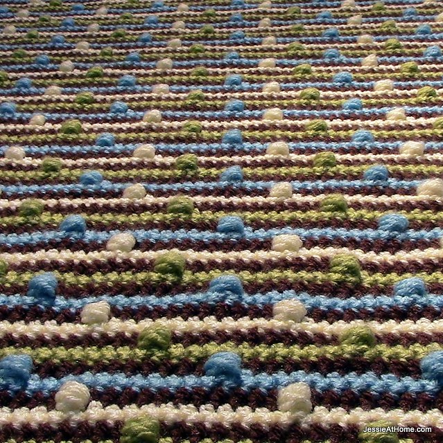 Joseph's-Puff-Stitch-Crochet-Blanket-Free-Pattern
