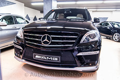 Mercedes - Benz ML 63 AMG - V8 Bi Turbo - 525 c.v - ( W166 ) - Negro Obsidiana - Piel Beige