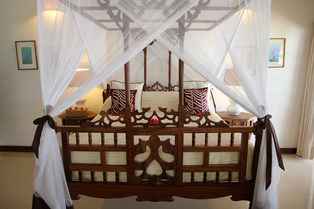 Zanzibar style bed