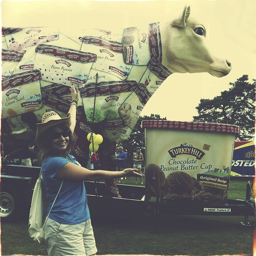 Me and the giant Turkey Hill cow.