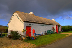 THATCHED COTTAGES