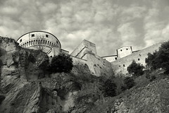 Fortezze Castelli e Borghi medioevali