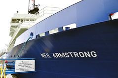 R/V Neil Armstrong (AGOR-27)